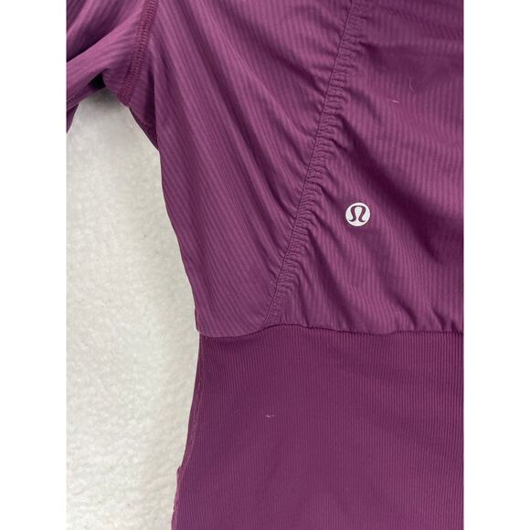Lululemon Dance Studio III Jacket Women’s Size 6 Reversible Plum Hooded‎ Zip - Picture 8 of 10